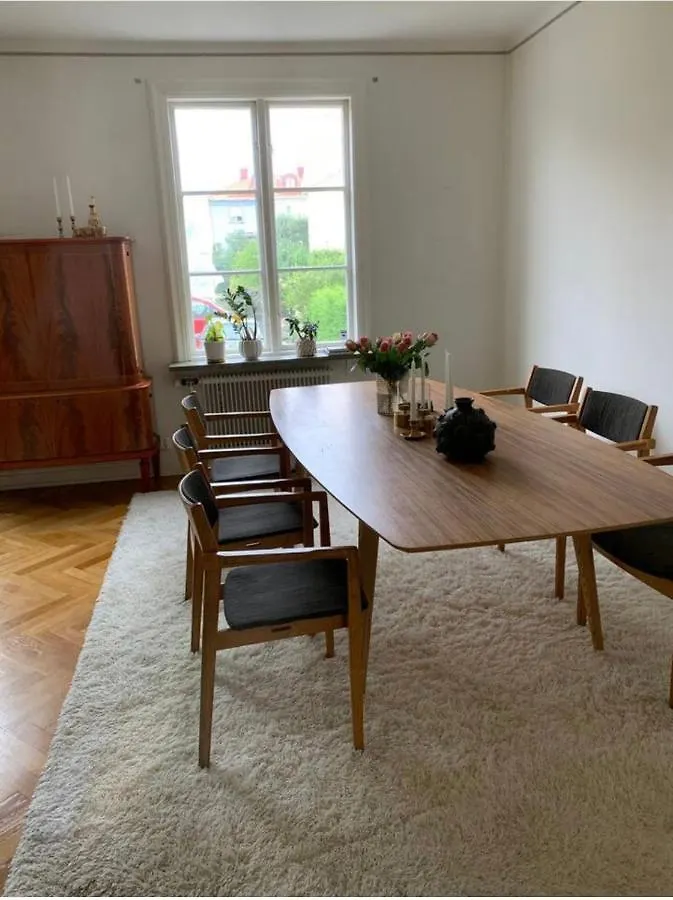 Charmigt Radhus I Centrala Goeteborg ヴィラ ヨーテボリ